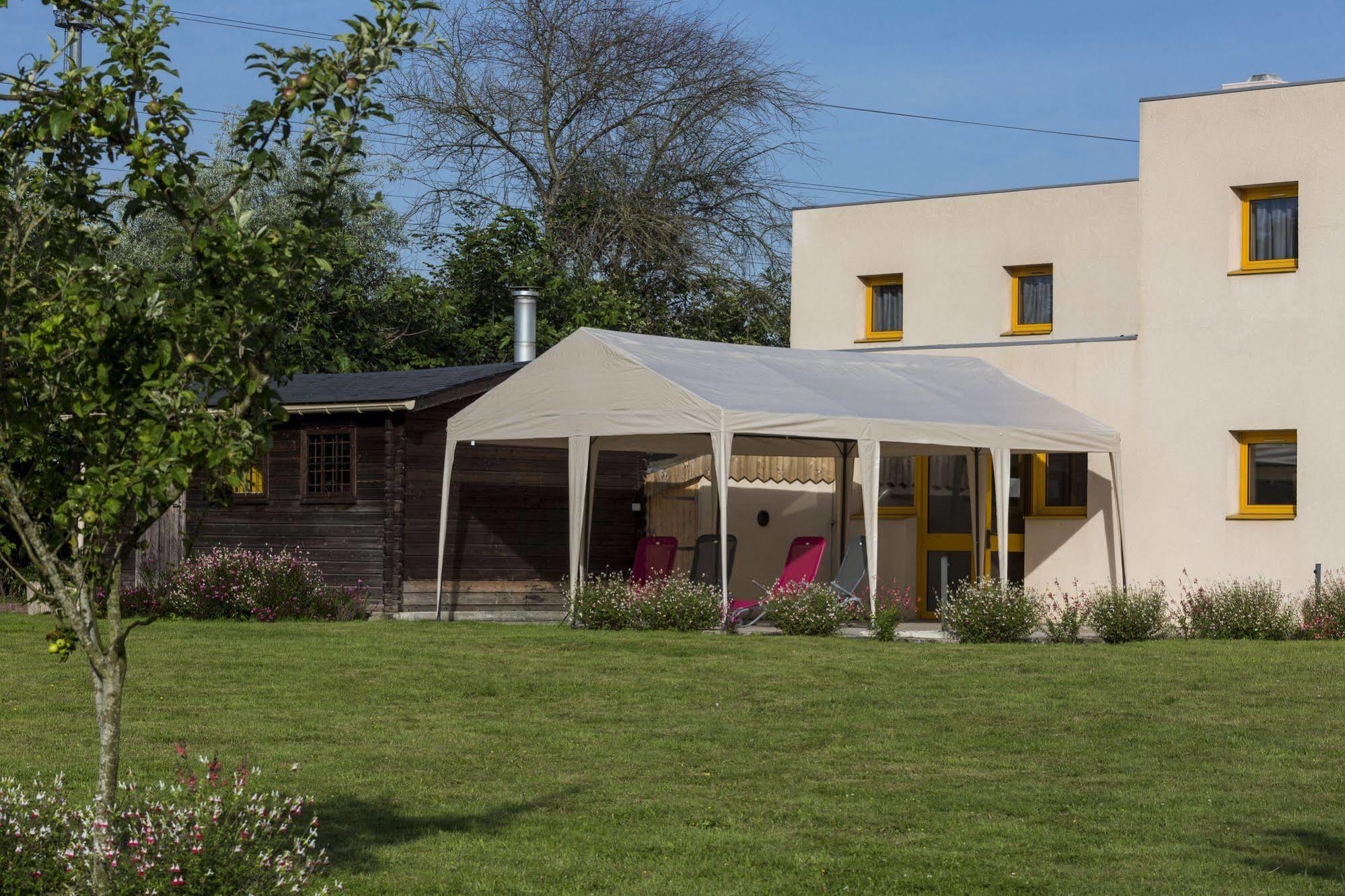 B&B Hotel Angers Parc Expos Verrieres-en-Anjou Exterior photo