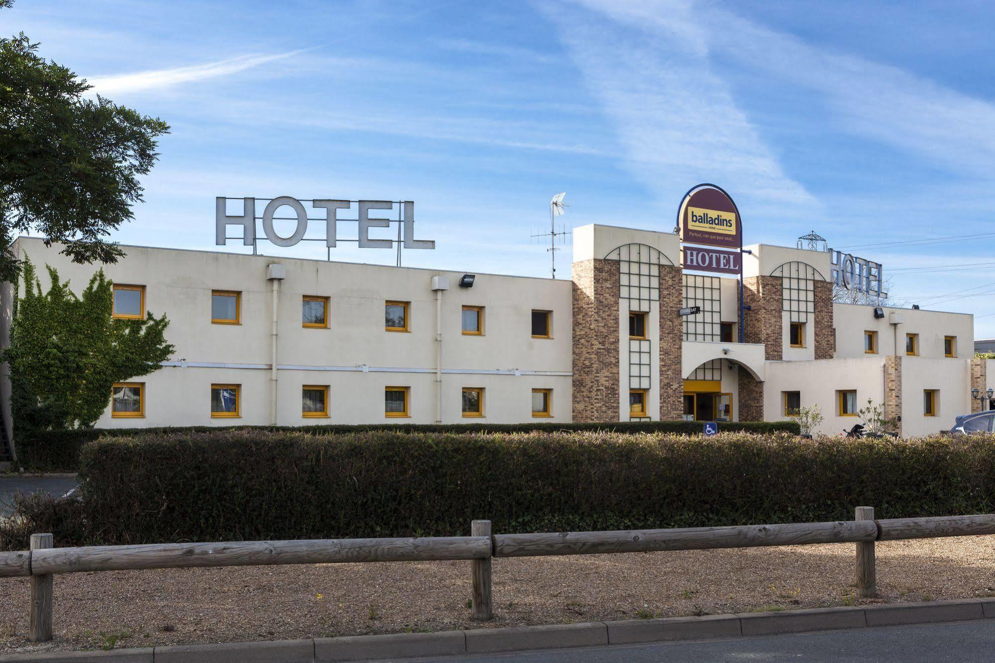 B&B Hotel Angers Parc Expos Verrieres-en-Anjou Exterior photo
