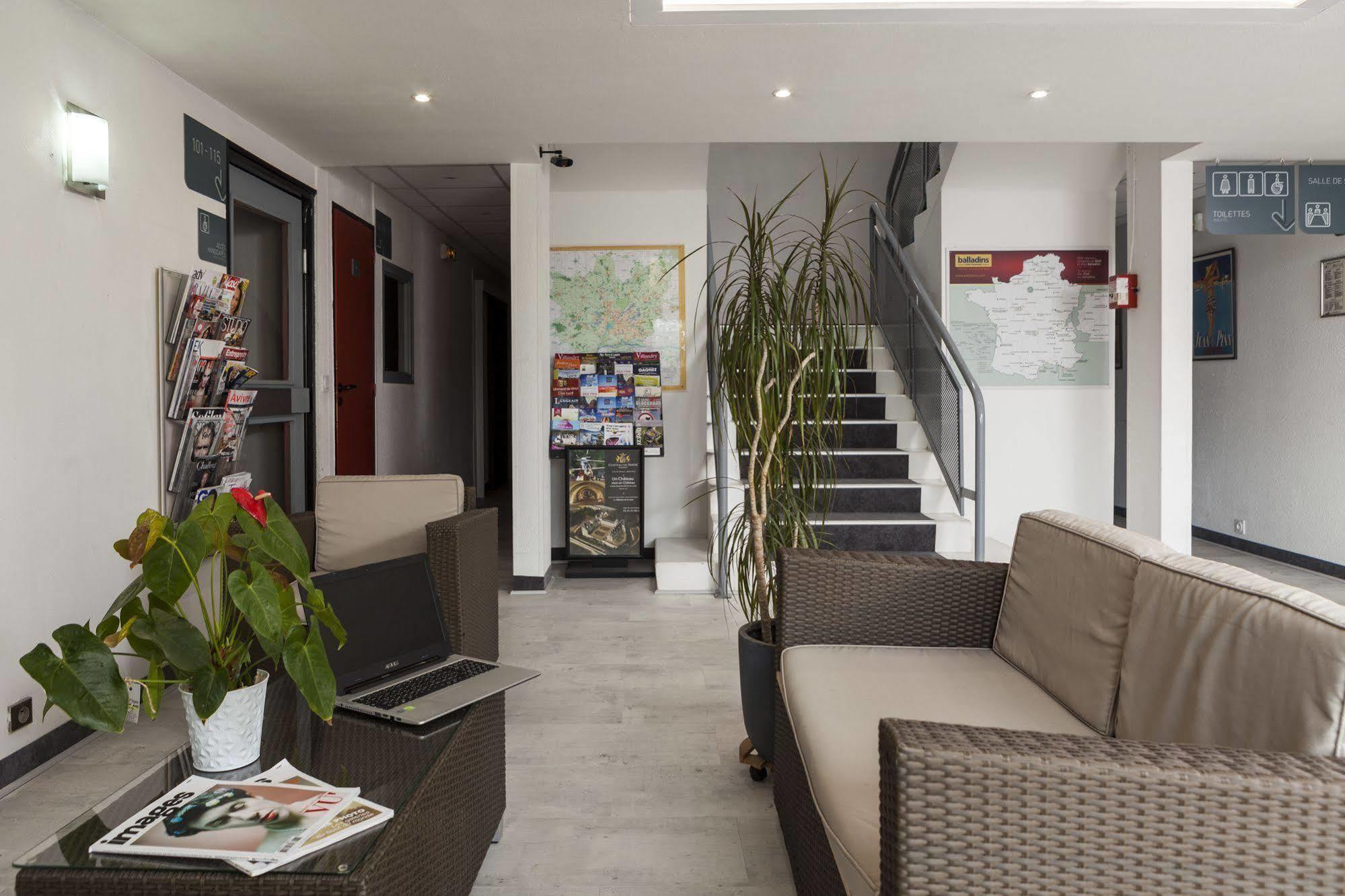 B&B Hotel Angers Parc Expos Verrieres-en-Anjou Exterior photo